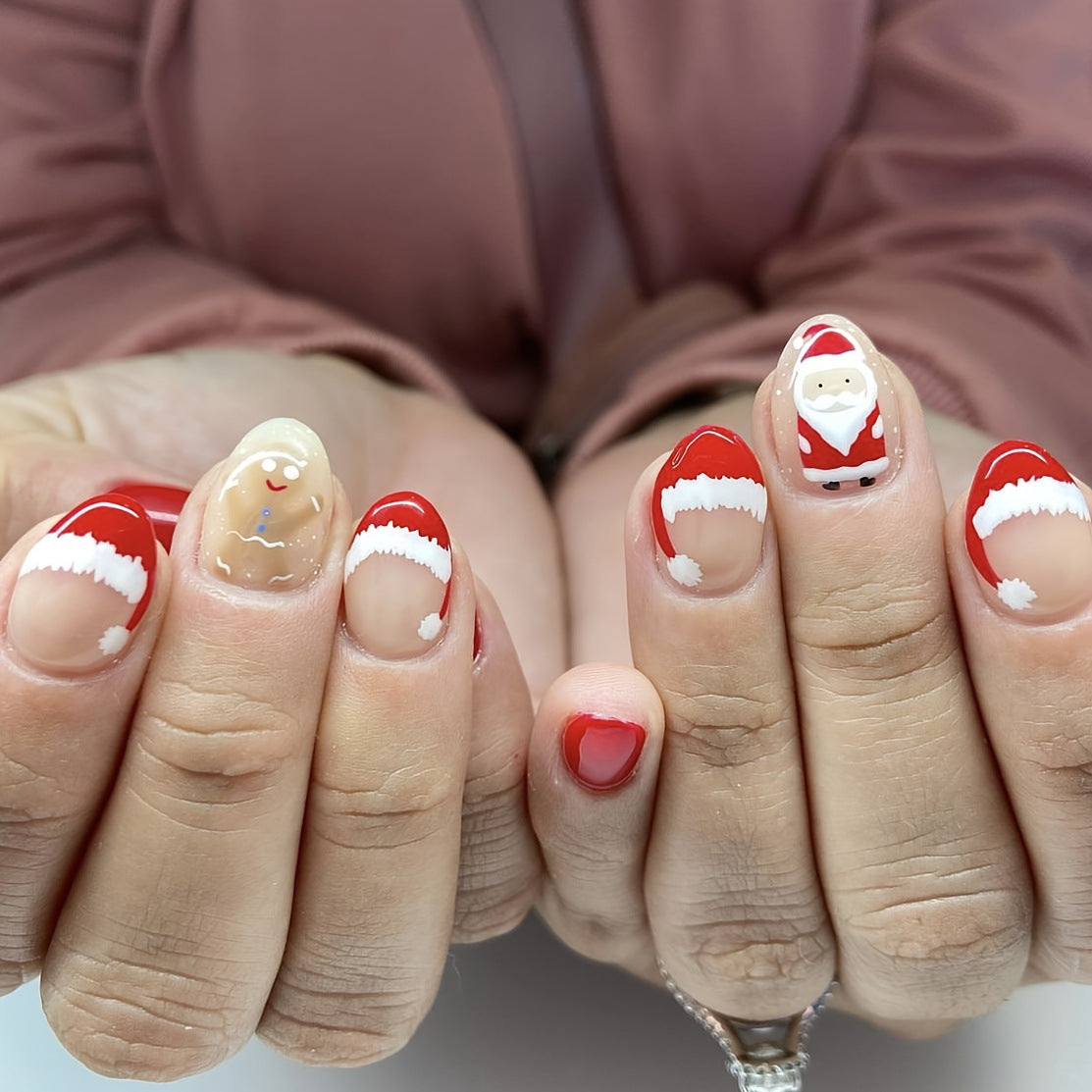 US$2,6/set Uñas postizas navideñas con diseños variados, regalos sorpresa increíbles para mamás, hermanas y niñas, 5 juegos, envío gratis