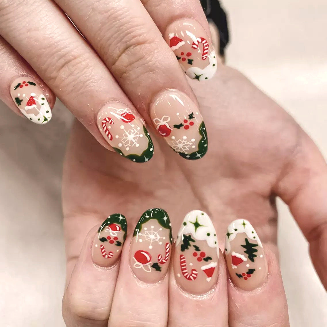 US$2.6/set Christmas Press on nails mixing design available surprise amazing love gifts for mum sisters girls 5 sets free shipping