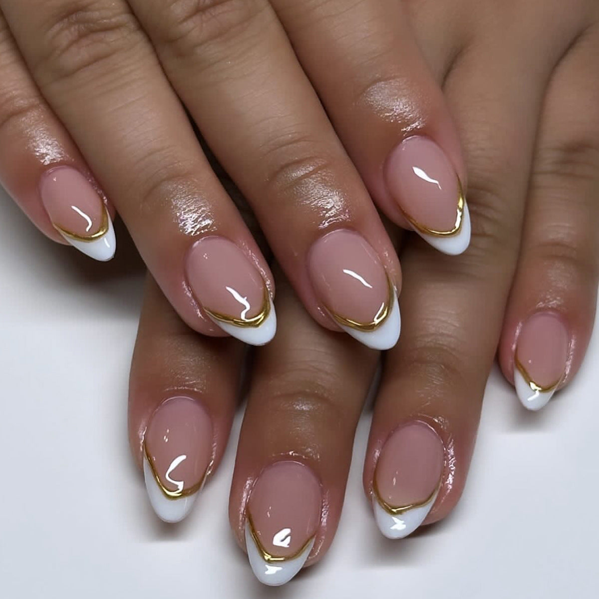 Simple French white false nails manicure 3D gold stripes Press on nails easy to wear love gifts we design for you retail wholesale HPG0164